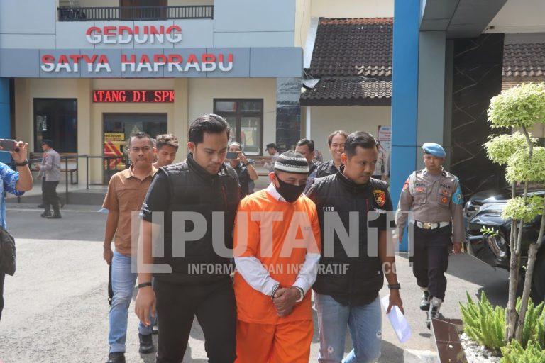 Kades dan Bendahara Desa Kradinan Pagerwojo Ditetapkan Tersangka Korupsi, Begini Modusnya IMG 20250424 WA0052