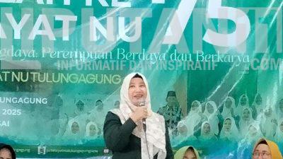 Ny Yuyun Ahmad Baharudin, Istri Wabup Tulungagung Hadiri Harlah Fatayat NU ke-75 IMG 20250424 WA0284