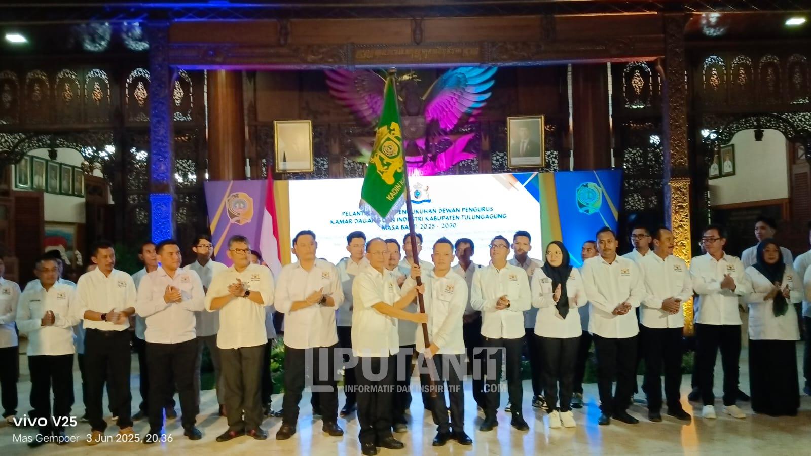 Pengurus KADIN Tulungagung Periode 2025-2030 Resmi Dilantik, Ini Kata Bupati 1 IMG 20250604 WA0064
