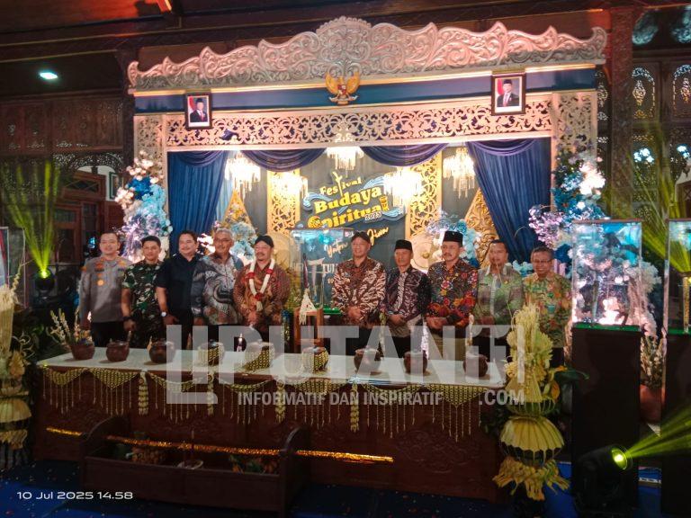 Festival Budaya Spiritual Bertema “Yatra Tuk Jiwa” Dibuka, Berlangsung di Pendopo Tulungagung Hingga 13 Juli IMG 20250710 WA0119