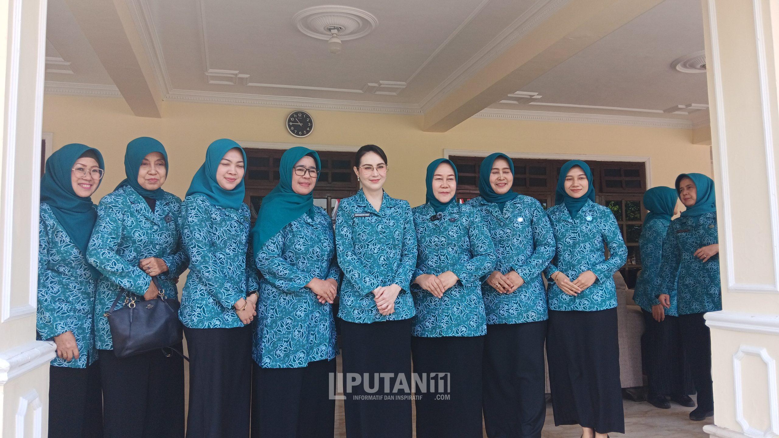 Wujudkan Keluarga Mandiri, TP PKK Kabupaten Jombang Jalankan Beragam Program Inovatif 1 20250828 104806 scaled