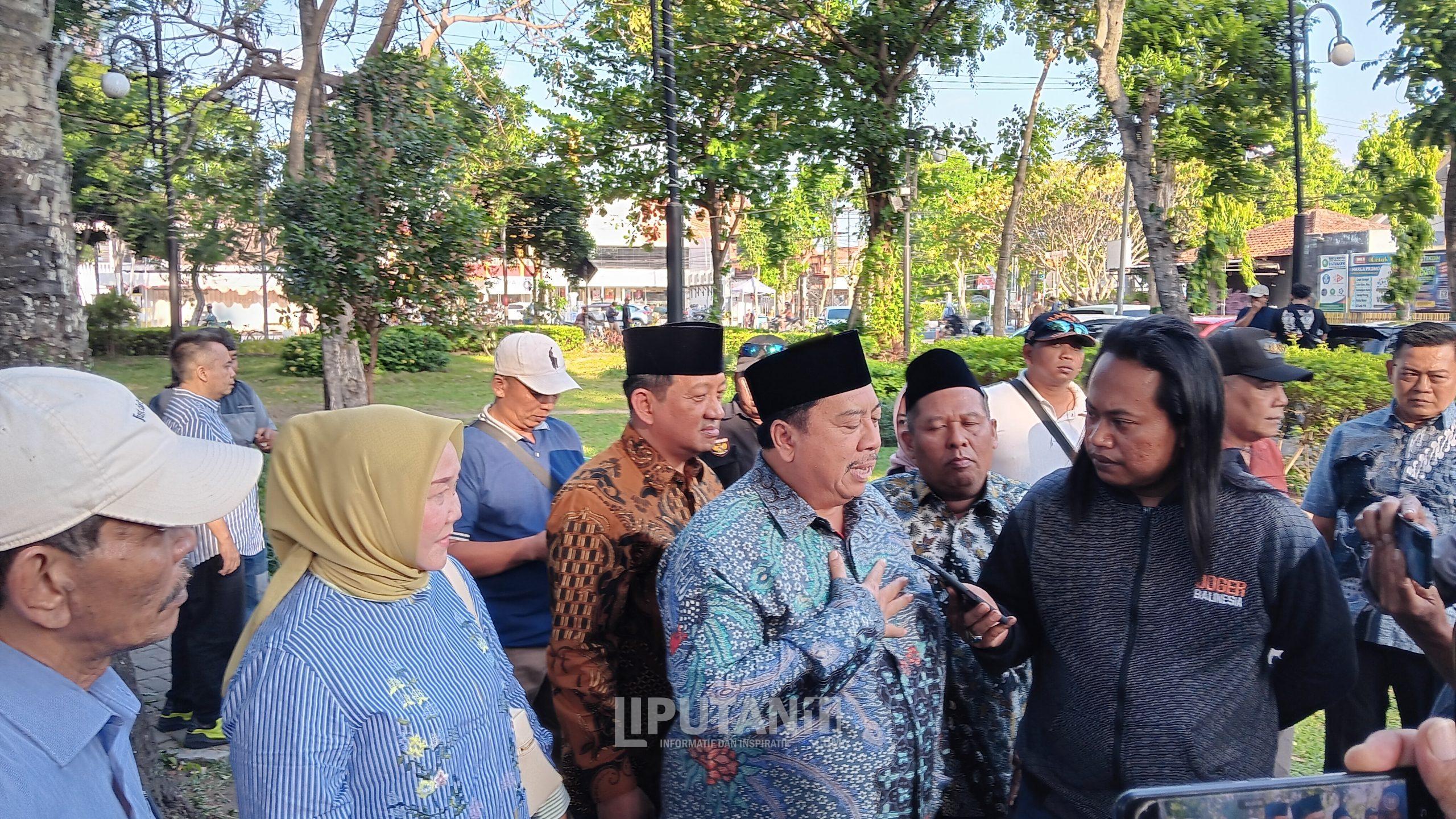 PBB-P2 Jombang Akan Diturunkan 2026, Bupati Warsubi: “Tidak Ada Kebijakan yang Membebani Rakyat” 1 20250902 160222 scaled