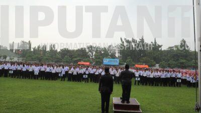 Upacara Sumpah Pemuda ke-97 di Jombang, Bupati Warsubi Serahkan Penghargaan Pemuda Pelopor 2025 IMG 20251028 WA0027