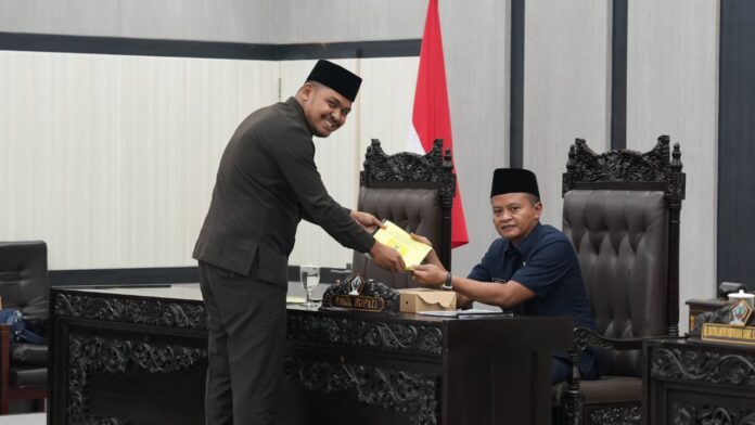 4787850e-6e20-4bb3-8eff-098da75b1753