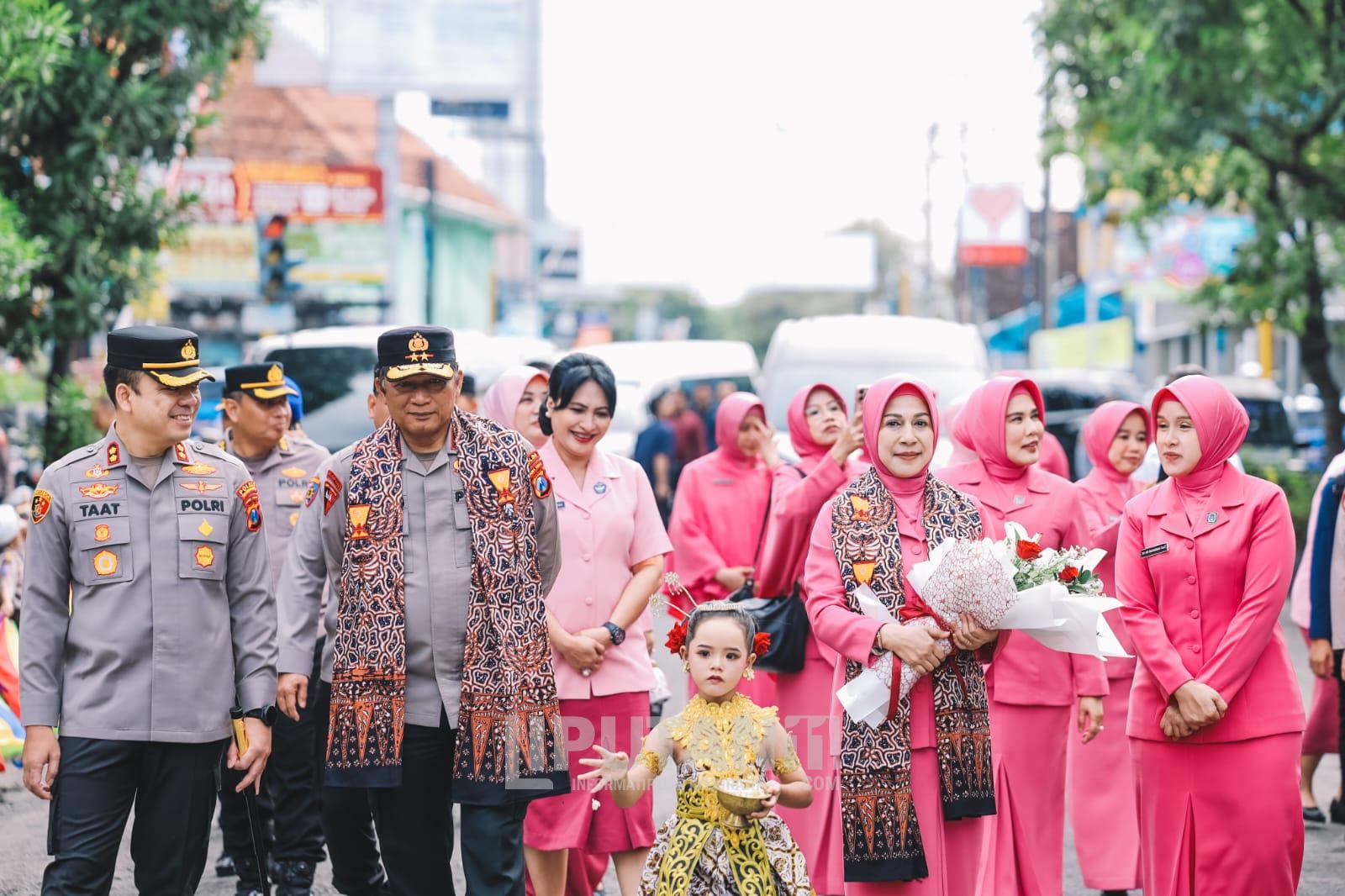 Kapolda Jatim Lakukan Kunjungan Kerja ke Polres Tulungagung 1 IMG 20251113 WA0067