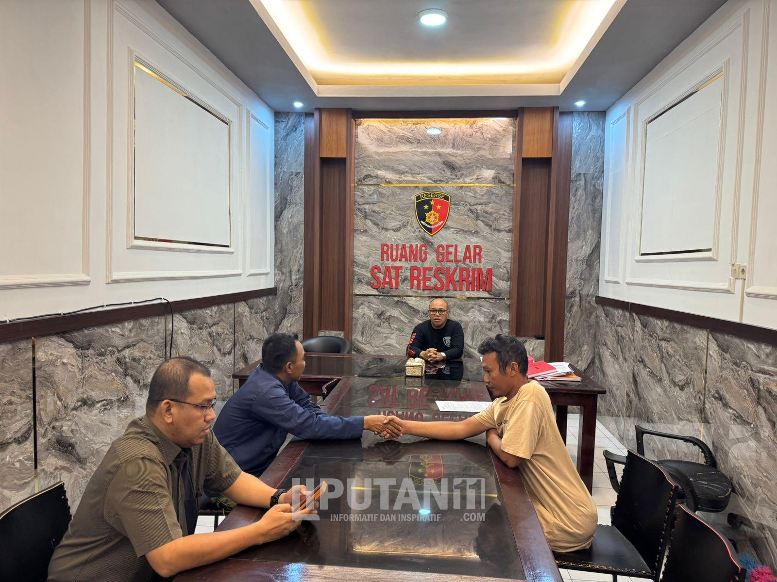 Pemilik Mobil Sangat Mengapresiasi Respon Cepat Polres Situbondo, Kendaraan Rental Berhasil Ditemukan 1 IMG 20251121 WA0035