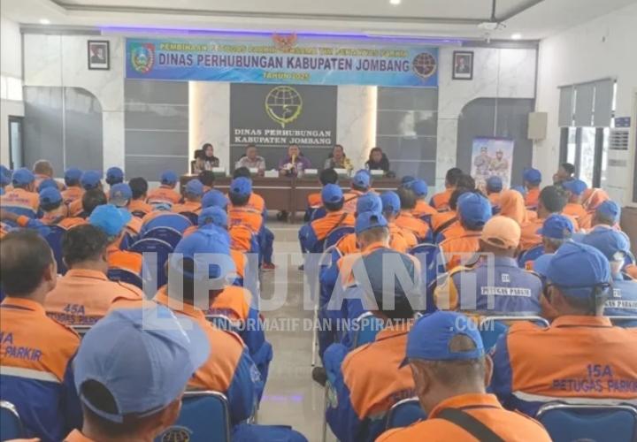 Benahi Sistem Parkir, Dishub Jombang Latih dan Evaluasi Ulang Seluruh Jukir 1 IMG 20251124 WA0000