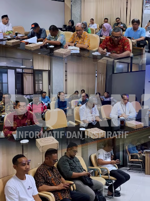 Screenshot 2025-11-09 00.32.50