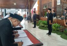 Di Penghujung Tahun, Bupati Tulungagung Lantik 141 Pejabat Administrator dan Pengawas