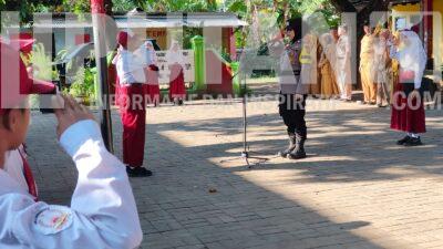 Bu Bhabin Polsek Panarukan Edukasi Anak-Anak Disiplin dan Cinta Indonesia IMG 20251208 WA0063 1