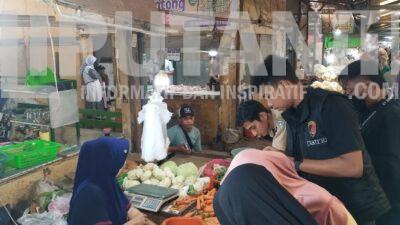 Jelang Nataru, Satgas Pangan Polres Situbondo Pastikan Stok dan Harga Sembako Stabil IMG 20251223 WA0061