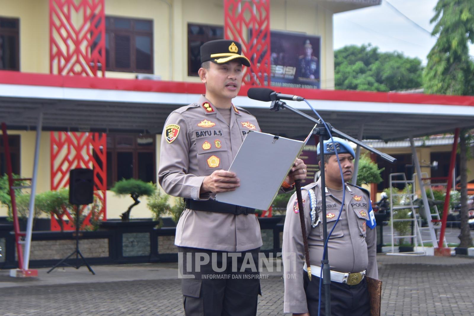 Pimpin Sertijab, Kapolres Situbondo Minta Wakapolres dan Kapolsek Baru Segera Beradaptasi 1 IMG 20260119 WA0017