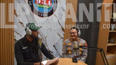 Kapolres Situbondo Serap Aspirasi Masyarakat Lewat Dialog Interaktif di Radio Bhasa FM radio 1 1