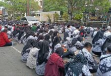 Ribuan PPPK Paruh Waktu Datangi Kantor DPRD Tulungagung Tuntut Kesejahteraan 6 1000874847