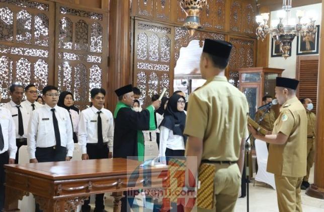 Bupati Tulungagung Lantik 27 Pejabat Fungsional 1 IMG 20260211 WA0039