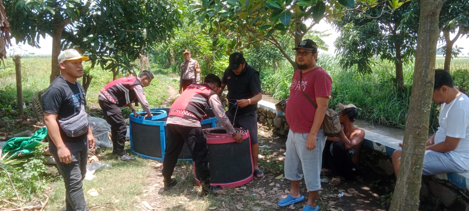 Respons Laporan Warga, Polres Situbondo Bubarkan Judi Sabung Ayam di Panarukan 3 IMG 20260215 WA0056