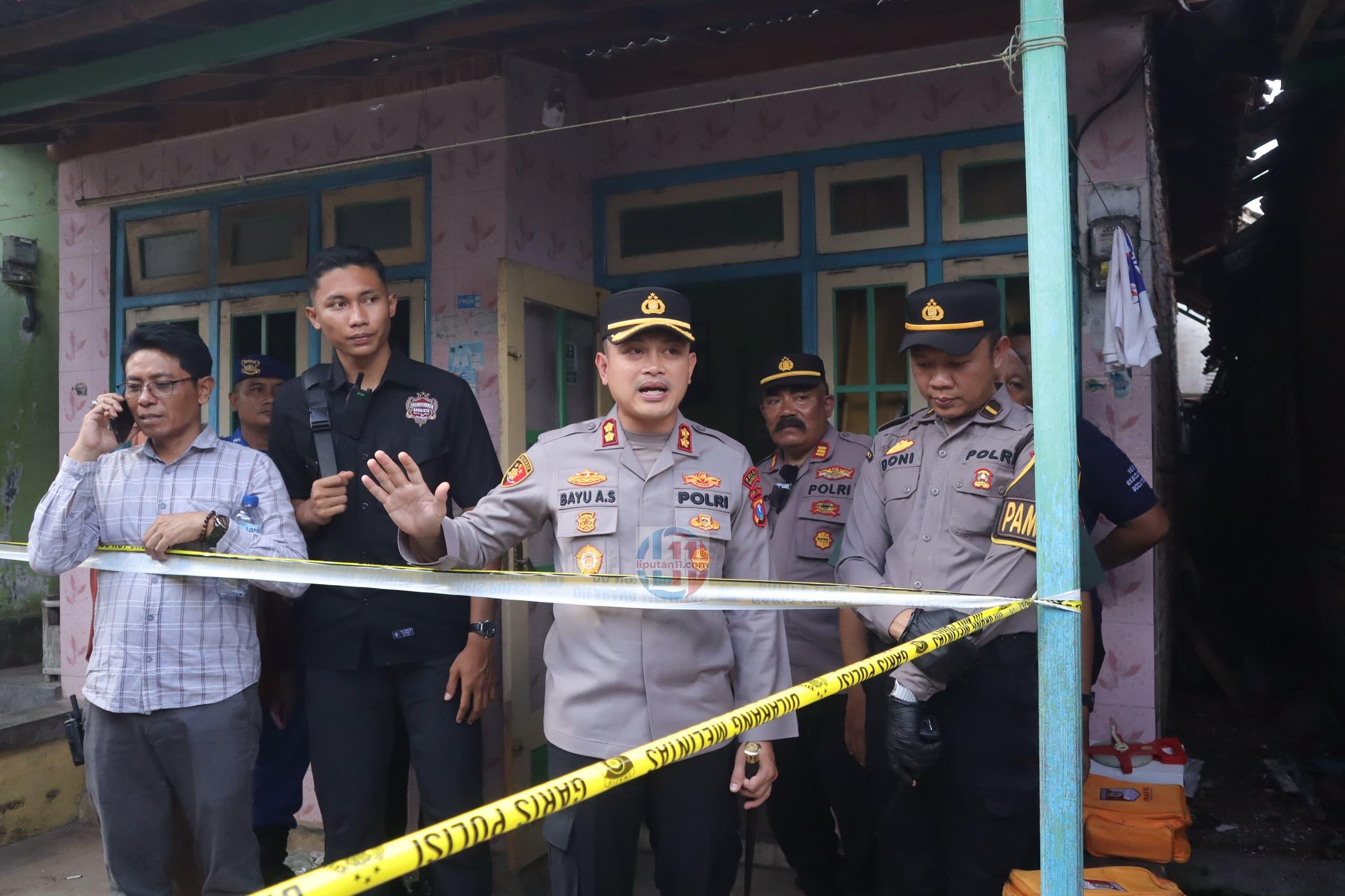 Pimpin Sterilisasi TKP Ledakan, Kapolres Situbondo Larang Warga Mendekat Radius 10 Meter 1 IMG 20260219 WA0036