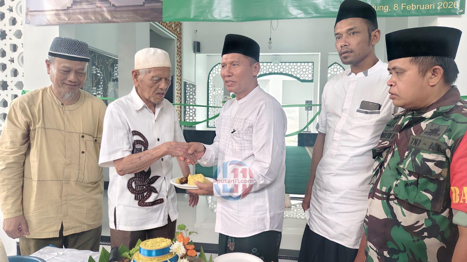 Resmikan Mushola Khaliluloh Karangwaru Tulungagung, Wabup Ahmad Baharudin: Fasilitasi Peningkatan Akhlak dan Ibadah Warga 2 WhatsApp Image 2026 02 08 at 10.11.22 1