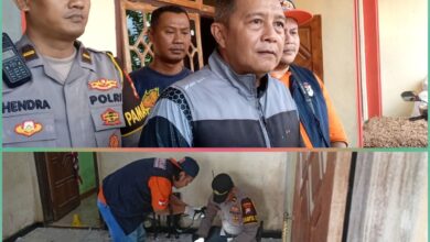 Polisi Olah TKP Rumah Warga Korban Ledakan Balon Udara dengan Petasan di Tanggulwelahan Tulungagung 2 1000992206