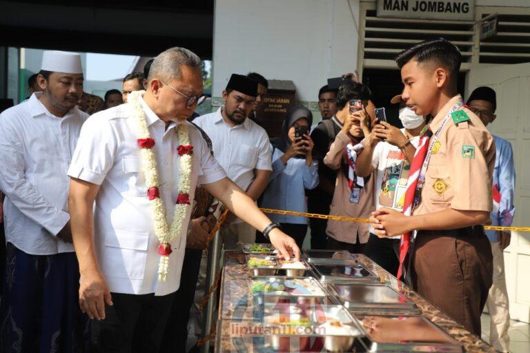 Kolaborasi Zulkifli Hasan dan Warsubi Percepat Pemerataan Program Makan Bergizi Gratis IMG 20260411 WA0004