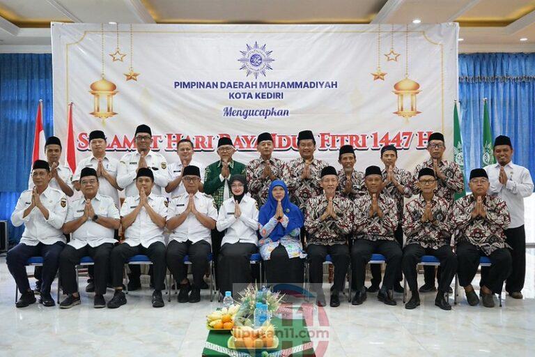 Perkuat Sinergi Pembangunan Daerah Mbak Wali dan Gus Qowim Silaturahmi Ke PD Muhammadiyah IMG 20260413 WA0069