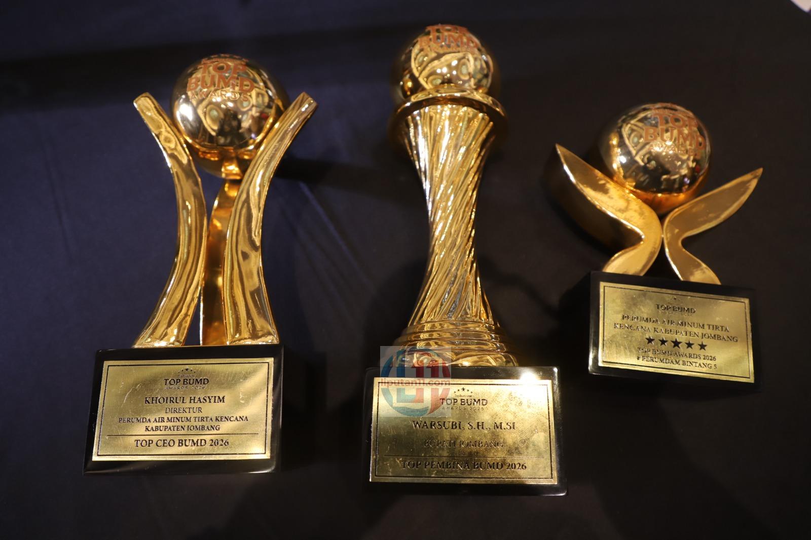 Empat Tahun Berturut-turut Bintang 5, Perumdam Tirta Kencana Jombang Sabet Golden Award 2026 1 IMG 20260414 WA0005