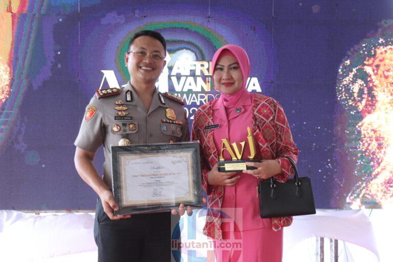 Kapolres Situbondo dan Kasat Polairud Raih Penghargaan Africa Van Java Awards 2026 avj 1