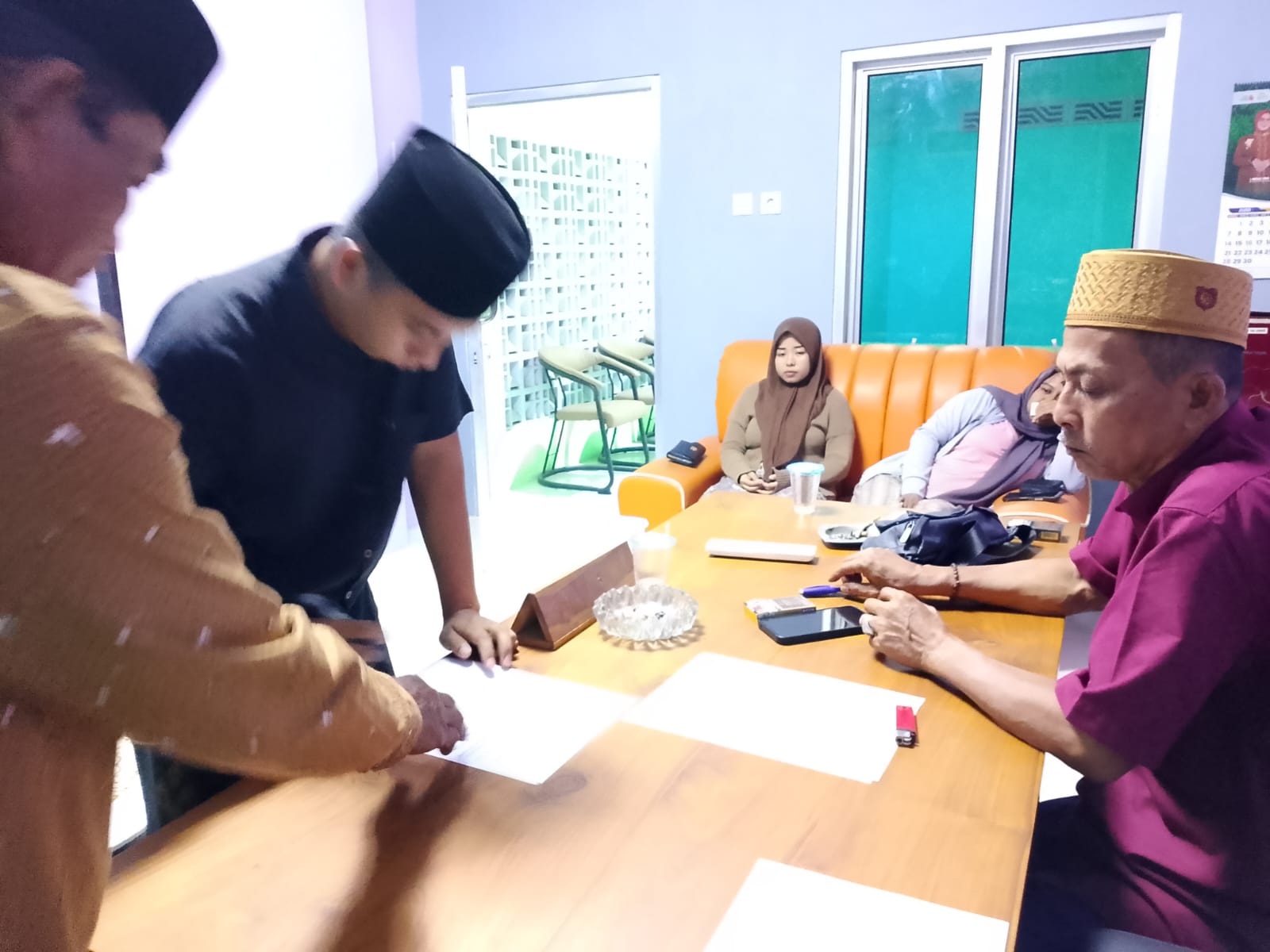 Fasilitasi Mediasi Di Balai Desa Ketowan ,*LAPORAN* Pasangan Duga'an Perselingkuhan Tetap Berjalan 1 IMG 20260624 WA0007