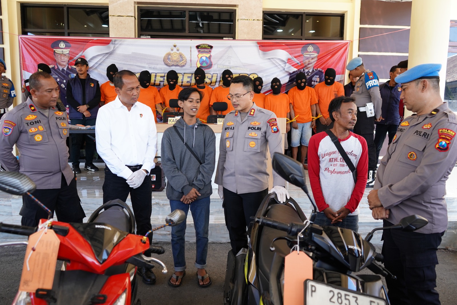 konpres 1