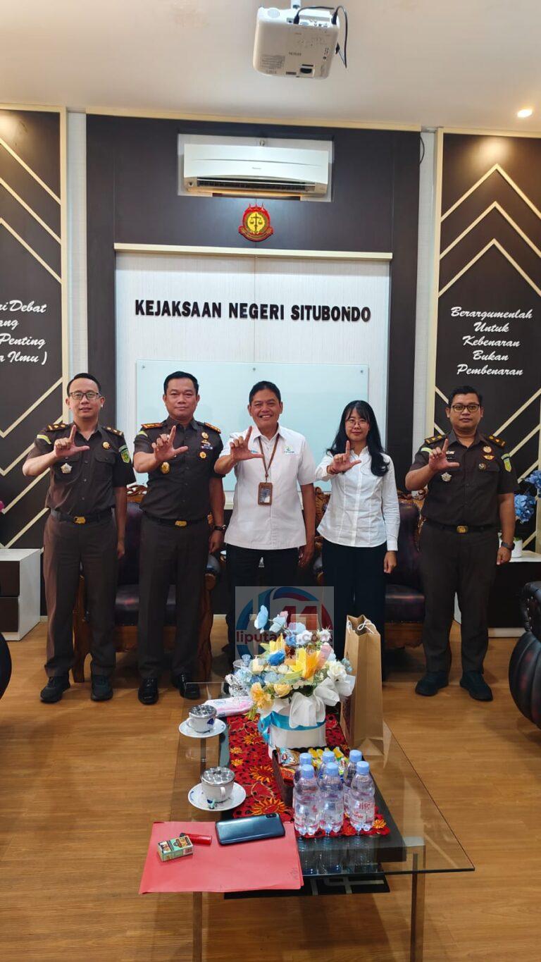 Perhutani KPH Bondowoso Silaturahmi ke Kepala Kejari Situbondo Baru untuk Penguatan Legalitas Pengelolaan Kawasan Hutan IMG 20260713 WA0235