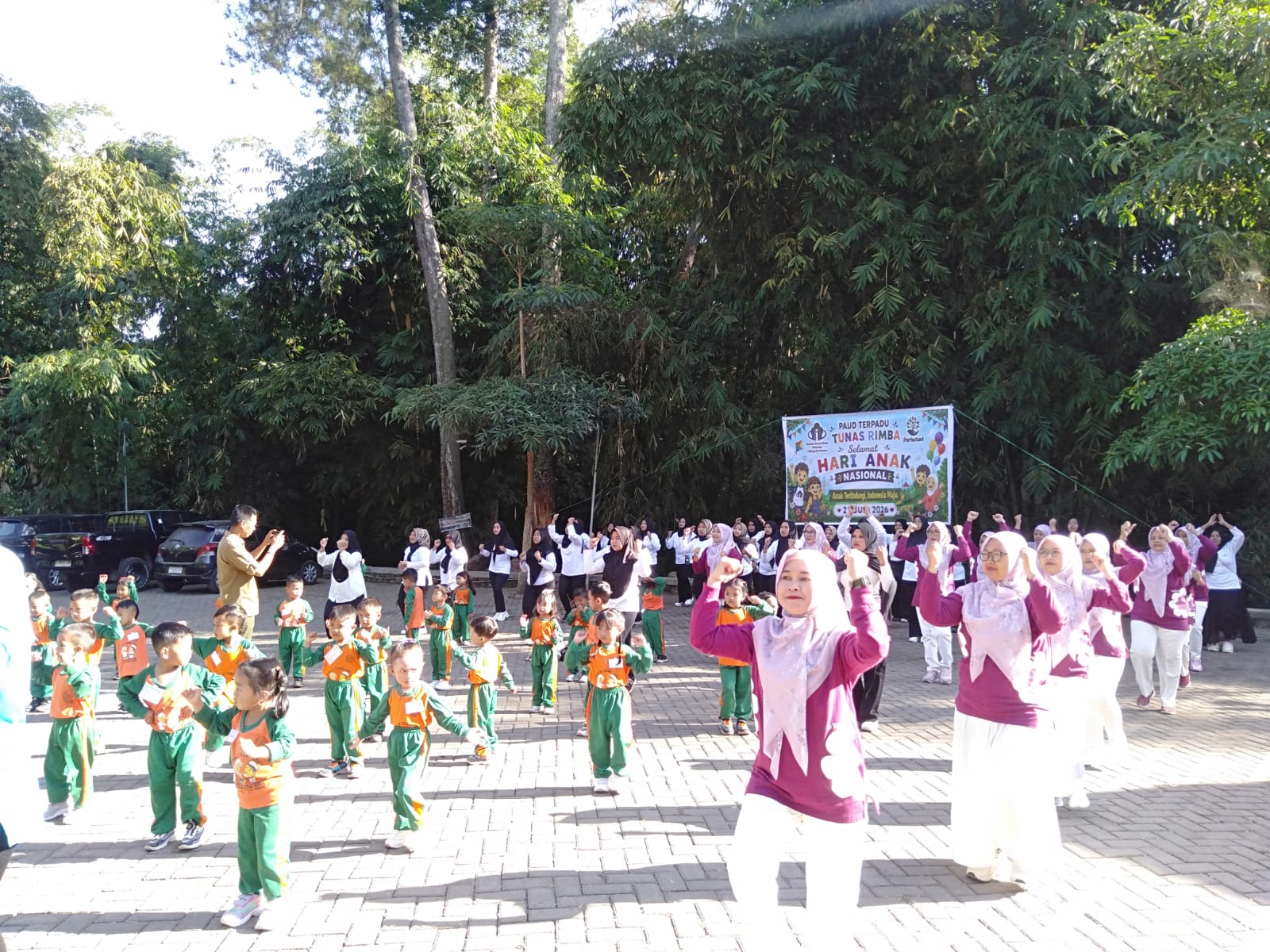 Perhutani KPH Bondowoso dan YTRP Cabang Bondowoso Peringati Hari Anak Nasional 2026 dengan Edukasi Cinta Hutan di Teduh Glamping 1 IMG 20260721 WA0053