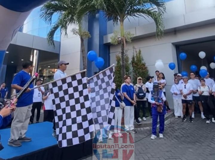Plt Bupati Ahmad Baharudin Hadir dan Ikuti Funwalk BCA KCU Tulungagung Screenshot 20260718 164546 Lite