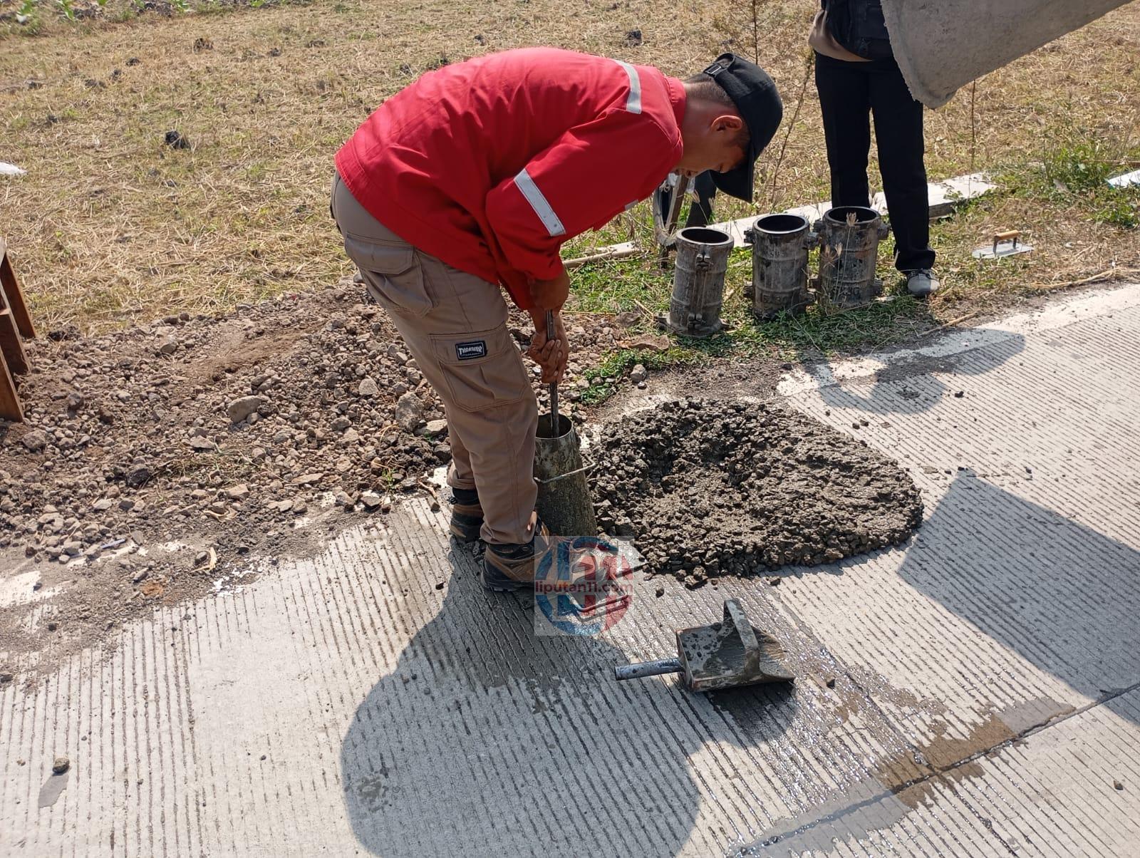 PJU Kabuh–Tapen Dikebut, 160 Titik Lampu Disiapkan untuk Terangi Jalur Menuju Kawasan Industri 2 IMG 20260820 WA0005