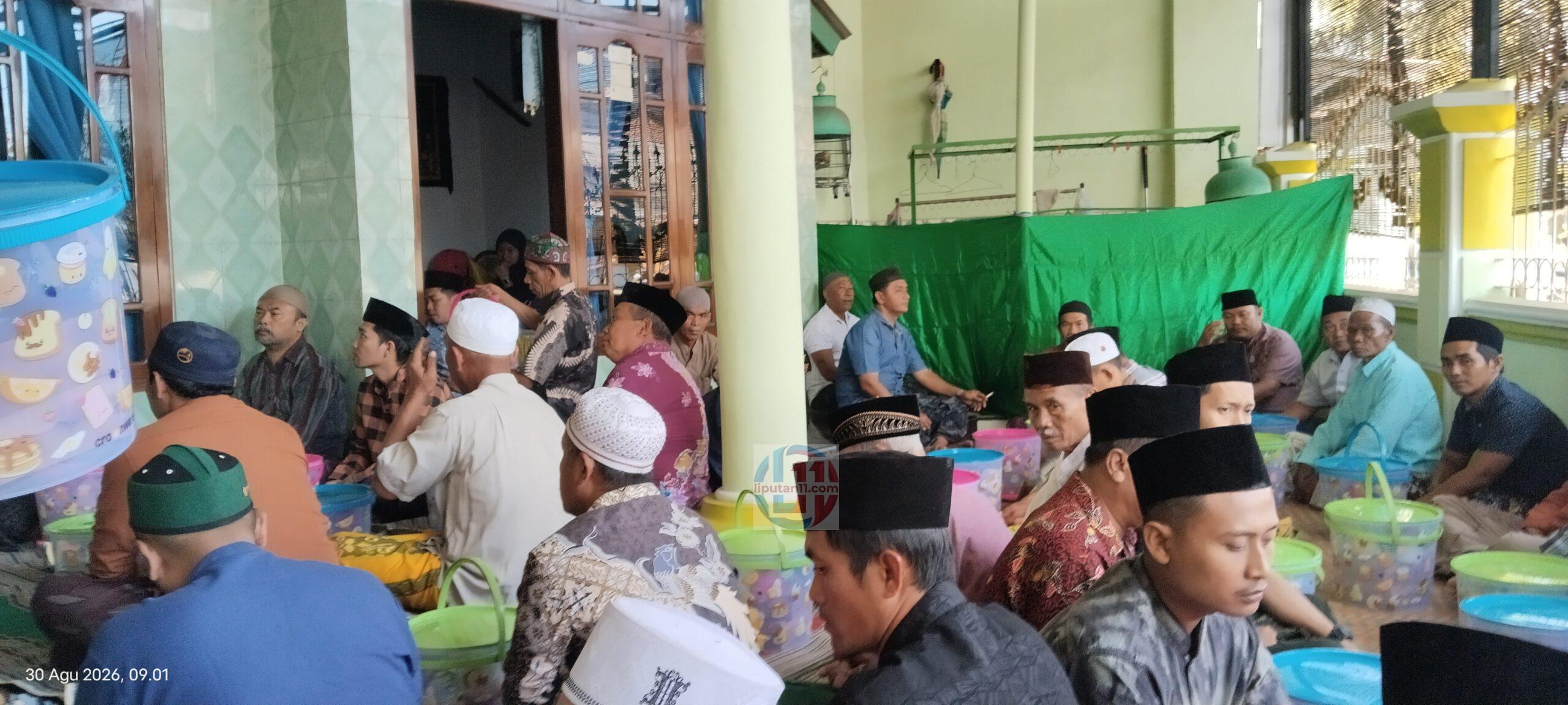 *Warga Mimbaan Rt.03/08 Panji Situbondo Gelar Peringatan Maulid Nabi Muhammad SAW di Kediaman H. Gufron* 2 IMG 20260830 090146 scaled