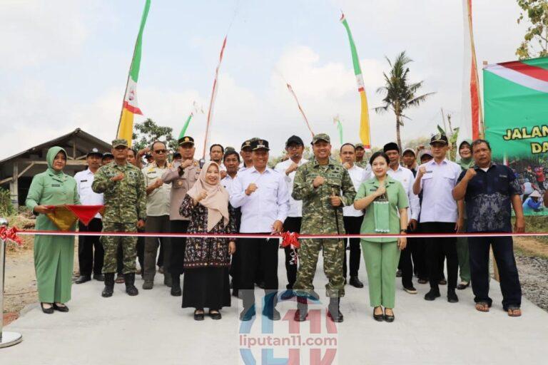 Plt Bupati Tulungagung Resmikan Jalan Rabat Beton Karya Bhakti TNI di Desa Wonorejo IMG 20260902 WA0102