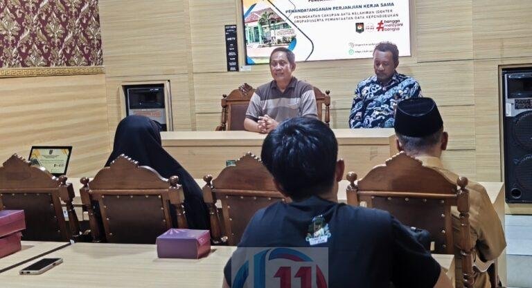 Pangkas Birokrasi Pelayanan, Dispendukcapil Jombang Gandeng Rumah Sakit: Bayi Pulang Langsung Bawa Akta dan KK Screenshot 2026 10 30 18 26 02 401 com.miui .gallery edit